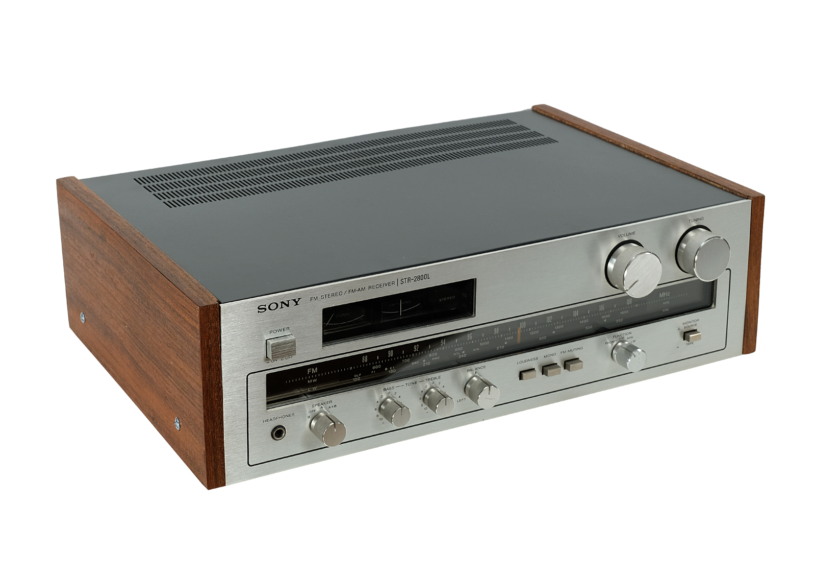 Sony STR 2800L.