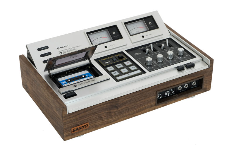 SANYO RD 4600 cassette tape recorder. DOLBY SYSTEM. Fully revitalized. SANYO RD 4600 cassette tape recorder