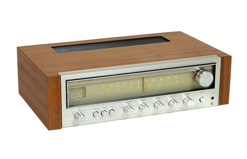 Realistic STA-52B receiver
