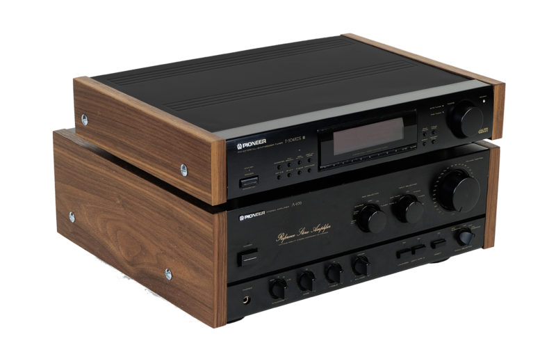 Wzmacniacz Pioneer A 656. Tuner Pioneer F 504 RDS. Po całkowitej rewitalizacji. Pioneer A 656, Pioneer F 504 RDS, Pioneer Vintage